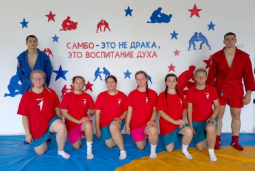 ????В ходе мероприятия воспитанницы ознакомились с понятием экстремизма, его формами и последствиями, а также с правовыми мерами противодействия.  ????????Воспитанницы активно участвовали в обсуждении: - внимательно слушали информационный блок, - отвечали